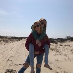 Meet your Posher, Gwen